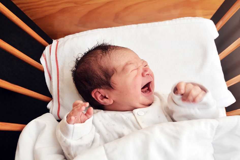 Penyebab Bayi Rewel Saat Tidur, Orang tua Wajib Tau
