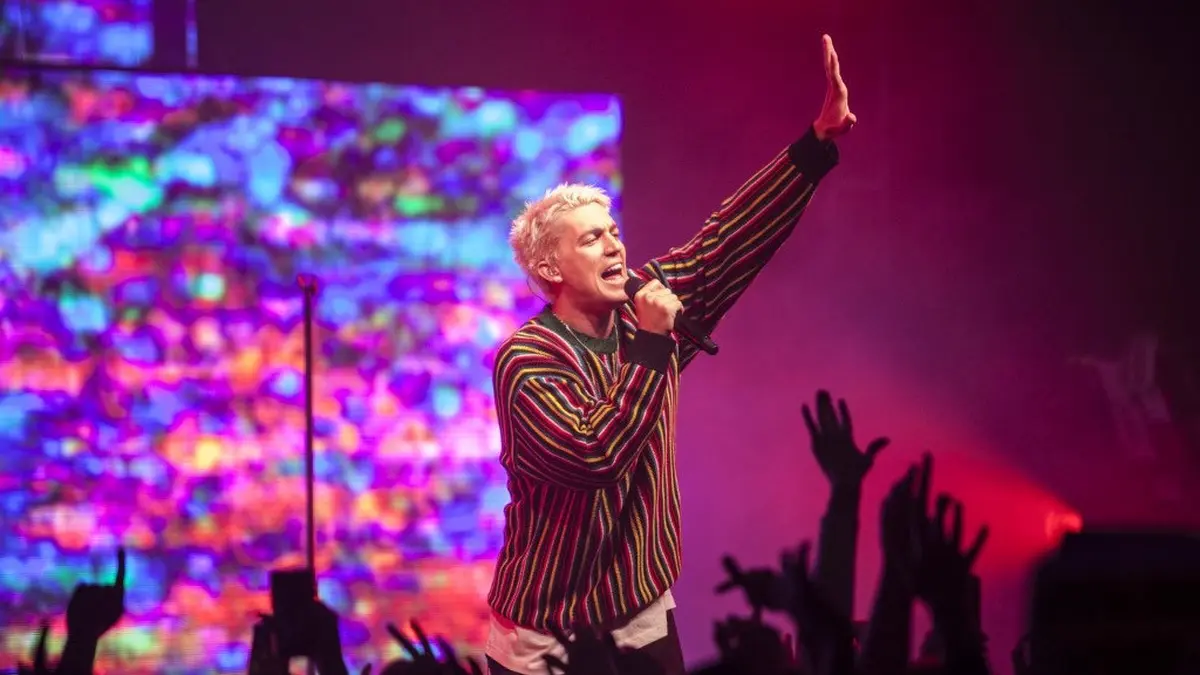 5 Lagu Terbaik yang Terdapat pada Konser LANY