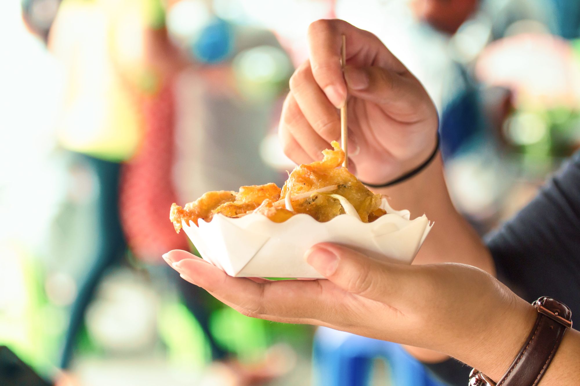 Menjelajahi Dunia Lewat Camilan: Snack Unik dari Luar Negeri yang Perlu Kamu Coba
